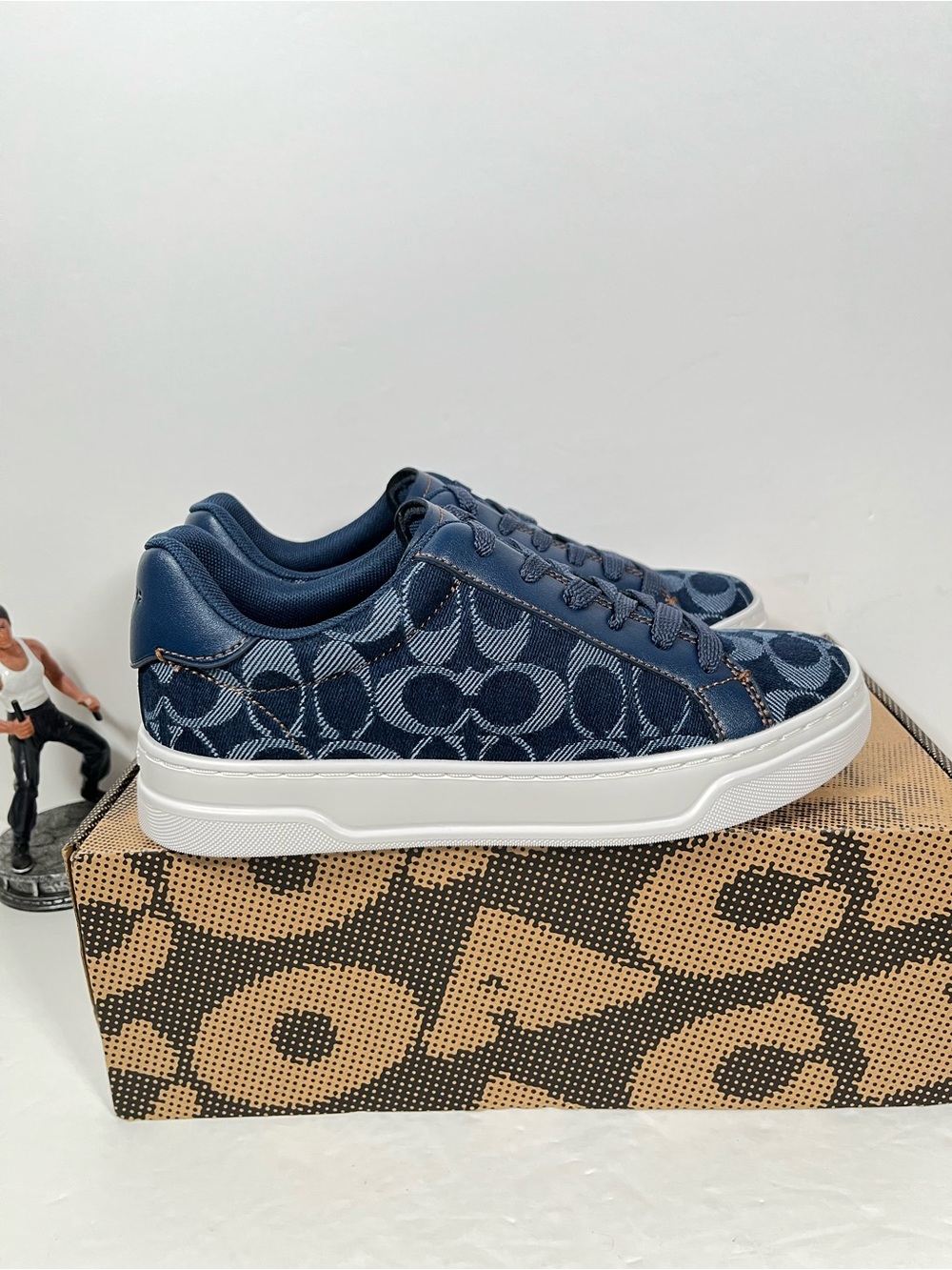 NEW Coach High Line Sneaker Signature Denim Deep Blue Multi CBO10 size 11